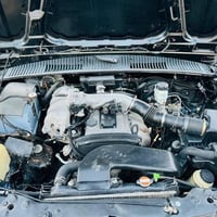 متوفر ادوات كيا سبورتاج محرك مسكر وهي .. 1-ثلاجه كامله مع حساس الايسي ...