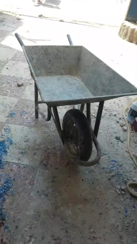 السلام عليكم يوجد لدينا كادر تفليش البيوت وتگشير الجذران و قلع الراضي كافة أنواع التفليش بانسب السعار بغداد فقط ***********
