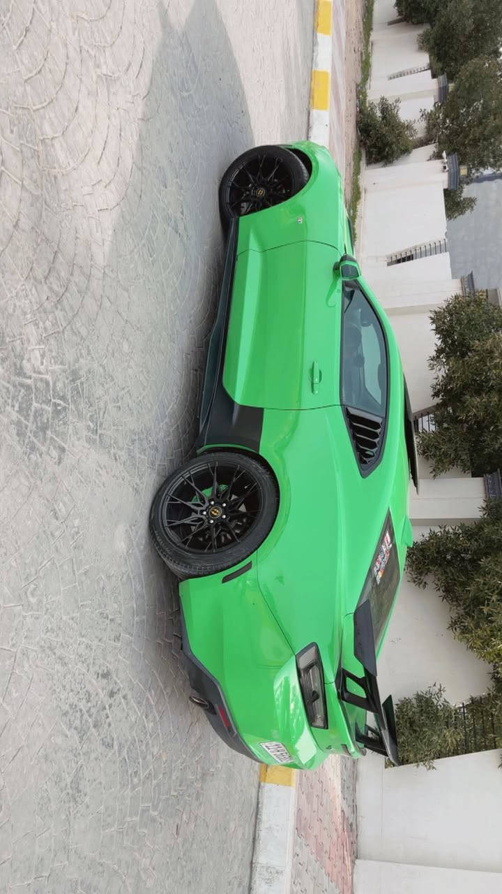 سلام عليكنم كامورو  2017 لون تفاحي بلادي السياره خمسينيه 
موصفات السياره 
١-لاد امامي متغير
٢-ويل توسايز 
3-فتحه سقف
4-ليت عدسه عالي ناصي
5- شاشه كبيره لمس
6- شاشه اعطال 
7-تحكم  استيرن جهتين
8-سبورت مود شفتات ستيرن
9-كروس سرعه
10-كشتات عدد ٢ كهرباء
11-تراكشن كونترول٣ وضعيات
12- غرفه احمر مختم R/s
13- حجم المحرك ٣٦٠٠
14-السياره عليها سيرفس كامل مال جناي
علما السياره بدون ارباك بدون دواخل 
صور الحادث مرفقه بالصور
السعر 145 مال بيع
هـ***********
