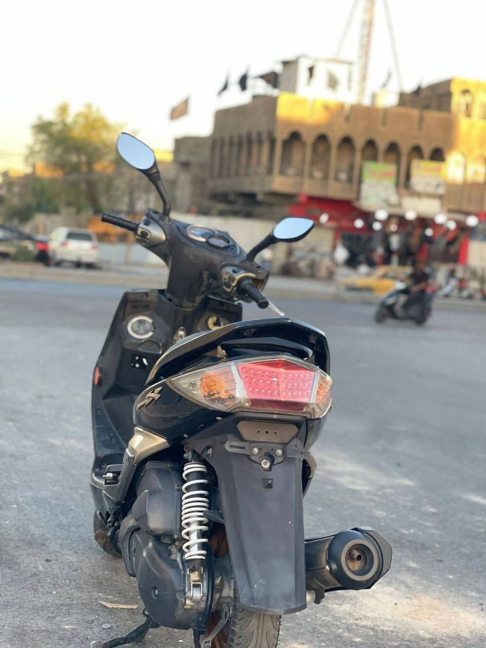 السلام عليكم للبيع دراجه سكنس فحل خطين ٢٠١٢ طلاعات بكلايت لد مكينه كفاله كفرات ختم واحد كهربايات كله شغاله مابيها نقص جاهزه الأخر حبايه
السعر ٩٥٠ مكاني بغداد الدوره رقمي ***********
