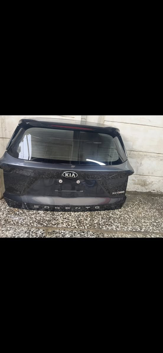 قبق صندوق  مطريات تخم مثلثة يسار جاملغ يمين وارد امريكي تفصيخ
استابكسل خلفي يسار كامل للبيع
***********
