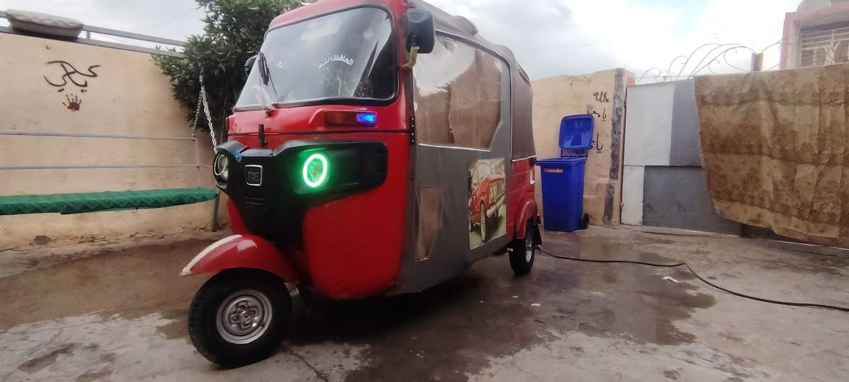 السلان عليكم
التكتك للبيع بيها ضربة مثل ما موضح بالصورة والدوسات معمرة موديل 18  التكتك خير من الله من ايدك للشارع للاستفسار ***********
السعر 4 ونص العنوان بغداد جسر ديالى
