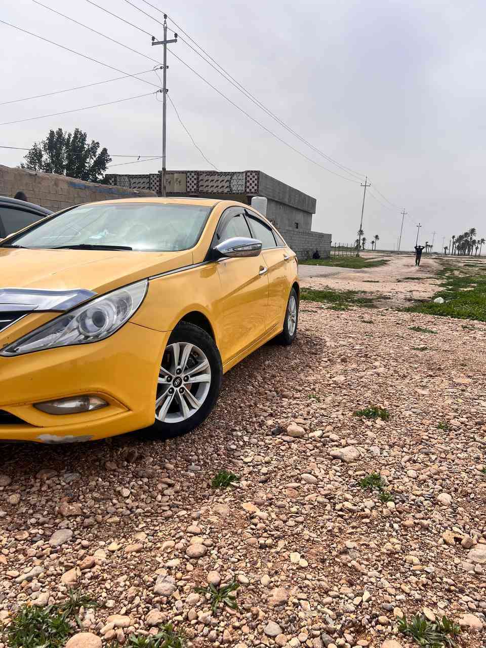 السلام عليكم 
سوناتا موديل2011رقم بغداد 
فتحه سقف 
بصمه
كشنات جلد كهربائي
شاشه
ضرر فقط بنيد ليبل واحد 
سيارة جديدة خير من الله
سعر 104$
رقم الهاتف ***********
ديالي مندلي
