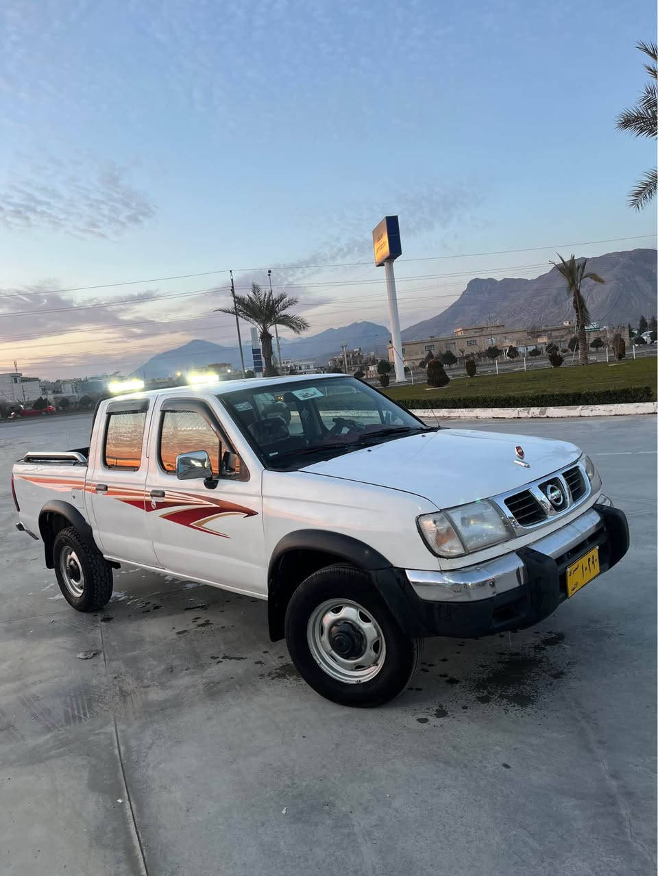 ***********-***********
نیسان مۆدێل۲٠٠۳ ، بە نزین   ئیستیراد خاس ،  کیتابی موزایدە بۆ کراوە ،کۆدی ئاسایشی هەیە بە ناو خۆمەویە  گێر و مەکنەو ئەکسلی بەشەرت ،تەبرید و پاوەر  کامل لایتی پێشەوە و دواوەی تازەیە ،سەیارەکە دەحم و لێدراو و موس و براوەی نییە  ، لە جوانیدا نمونەیە نرخی تەنها 72 گەلاو معامەلە ، تکایە گەر موشتەری بویت تلفۆن بکە ولامی نامە نادەمە

***********-*********** السليمانية, العراق
