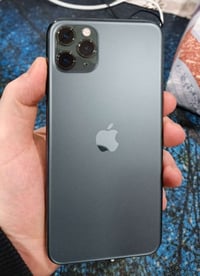 اسلام وعليكم 11 برو ماكس بطاريه 100 مبدله  اذكره 64 مبدل شاشه اصليه وك...