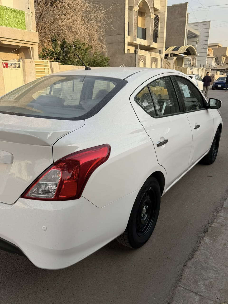 السلام عليكم عندي سني موديل 2025 ماشيه 19 الف مكفوله كفاله عامه من ضربه صبغ بارد فقط رصعه ممسويها بالباب مال الصدر من جوه  رقم بغداد باسمنه مكاني بغداد حي القاهره
السعر 129 ورقه بيها مجال بسيط للمشتري
للاستفسار ***********
