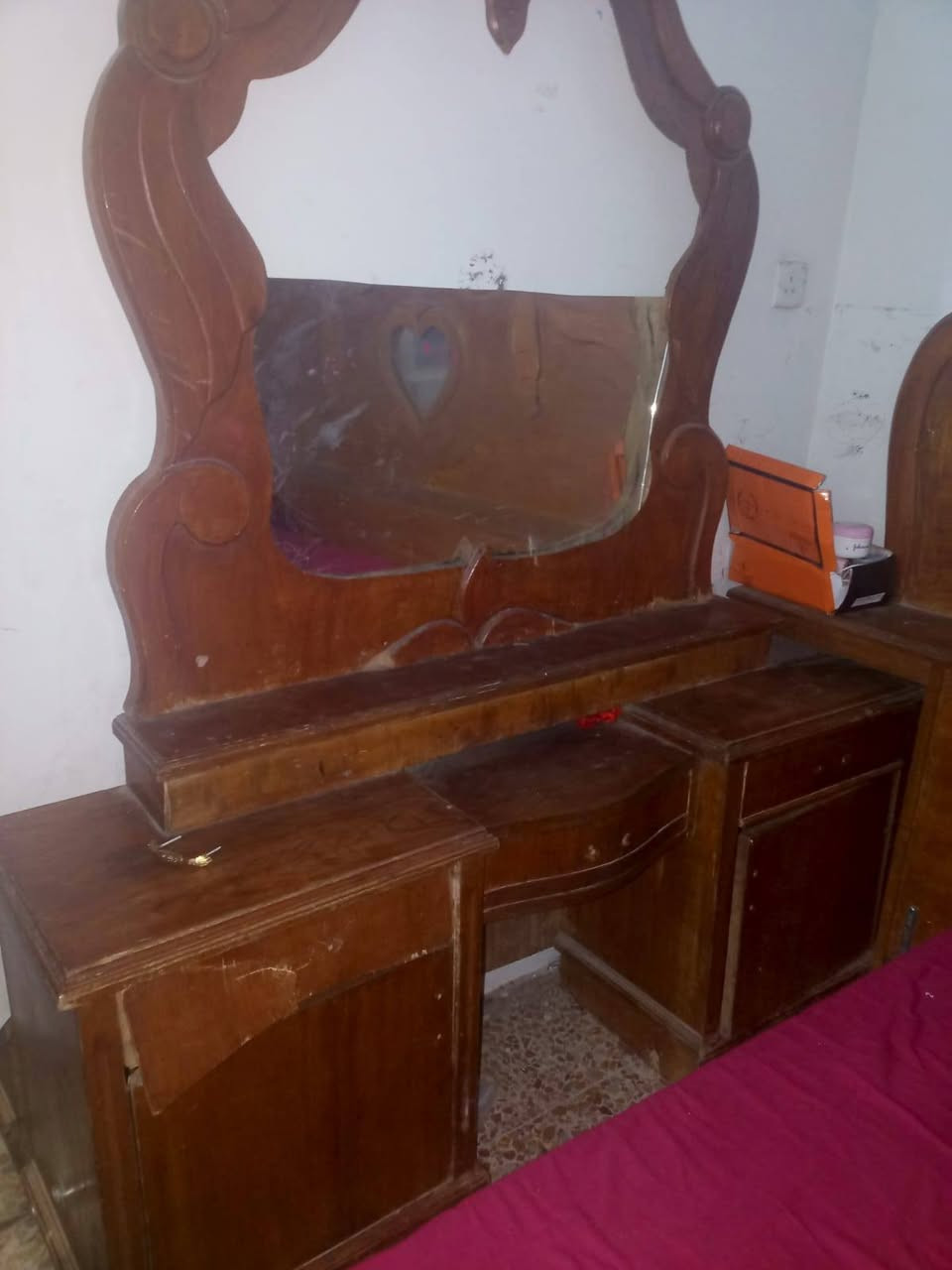 غرفه نجاره مو سوكي بس يرادله ترتيبات بسيطه ب٢٥٠ وبيه مجال الي يريده اليوم يجي ياخذه لان انوي نشيل مستعجلين كلش


**إذا كنت صاحب هذا الإعلان وتريد حذفه لأي سبب، رجاءا أرسل رسالة إلى الدعم الفني**