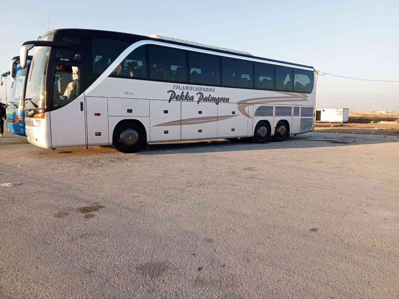 سلام عليكم باص ام سيوف للبيع 416 رقم سترا مداور مديل 2007 اصل مكينه 6ادبلو تدفه شقاله تبريد ابو زعانف سعر 13 ونص وبيه مجال باقي تفاصيل رقم *********** حجي مسلم
