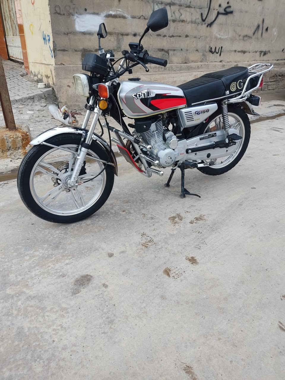 ماطور للبيع موديل 22 سونيك اصلي كل عيب مابيه حيل نضيفه سعره 550 الشراي يخابر اويدلل ***********
