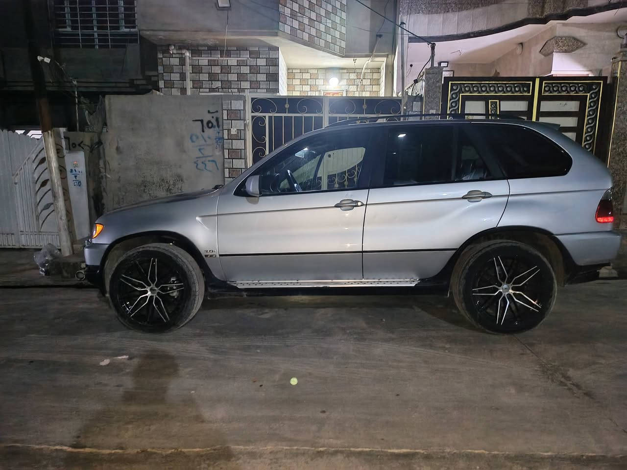 آلُـۜسـۨۚ(✋)ــِۖلُأمٌ ؏ـليۜـ(💜)ـكـۜم وݛحـٍّْـٍّْ⁽😘₎ـٍّْمهہ الًـًٍۖـٍـٍۖ(☝)ٍۖـًٍٍٍّـًٍلۖهًٍۖۂ وبـۗـۗـۗـۗـۗـۗركۧۧــۧۧۧۧۧـۗـۗ(ۗ😇)ـۗـۗاتهۂ
BMW X5 
🖐🏻⬅️موديل💁2000 محدثه 2006
🖐🏻⬅️رقم اربيل 
🖐🏻⬅️محرك وكير شرط 👍
🖐🏻⬅️محرك V6 3000
🖐🏻⬅️نضافه فولل
🖐🏻⬅️ضرر بل صندوك والجاملغ الخلفي 
🖐🏻⬅️شرط التحويل🤝 
🚦السعر💵خاص
***********📱📞

الرقم بي واتساب
