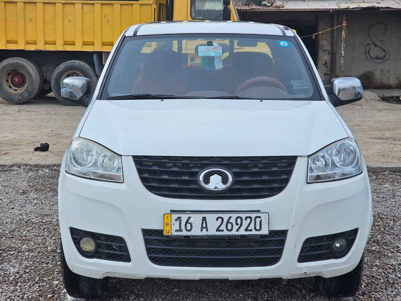 السلام عليكم
كريت ويل2019السيارة داخل احمر 
رقم القادسية تحويل مباشر. باسمي السياره 
‏سيارة كفالة عامة
‏السيارة مدورة ثاني يوم 
 
محرك كير كفاله 
تخم تاير جديد 
‏
‏ السعر 100 وبيه مجال للشراي
المكان  ذي قار قضاء الدواية
‏‪0787 502 0426‬‏
