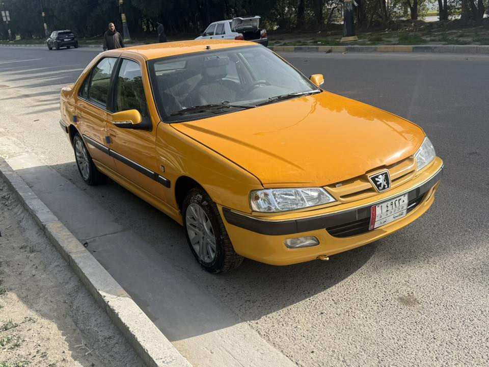 من رخصة المدير 
السلام عليكم 
بيجو بارص 21بيها جاملق الأيمن امبدل وشاصي الأيمن معدل وبيها تحولب كلش ناعم وبيها بارد قليل ولباقي مكفول السعر 58وبيها مجال ***********
