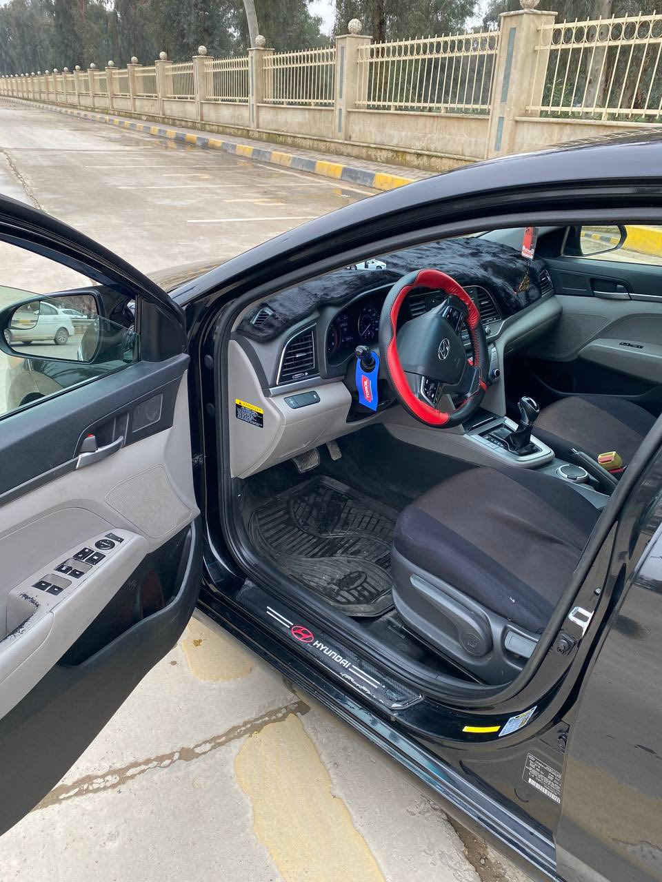 النترا 2018 للبيع
وارد امريكي 
رقم دهوك دولي 
سنوية تسقط الى 2029
باسمي السيارة تحويل مباشر 
شرط المكينة مامفتوحه 
شرط لاصرف ولانفخ ولا كير 
كير at
ايرباك سليم 
تحكمات ستيرن 
مثبت سرعة
ويل كب 
السيارة استخدام شخصي فقط (من الداوم للبيت) 
ماشية 100 قابل للزيادة 
الضرر ربع جاملغ امامي من جهة النفر 
سيارة مال جنية 
السعر 134 بيها مجال
*********** للاستفسار
غير متواجد على الفيس
