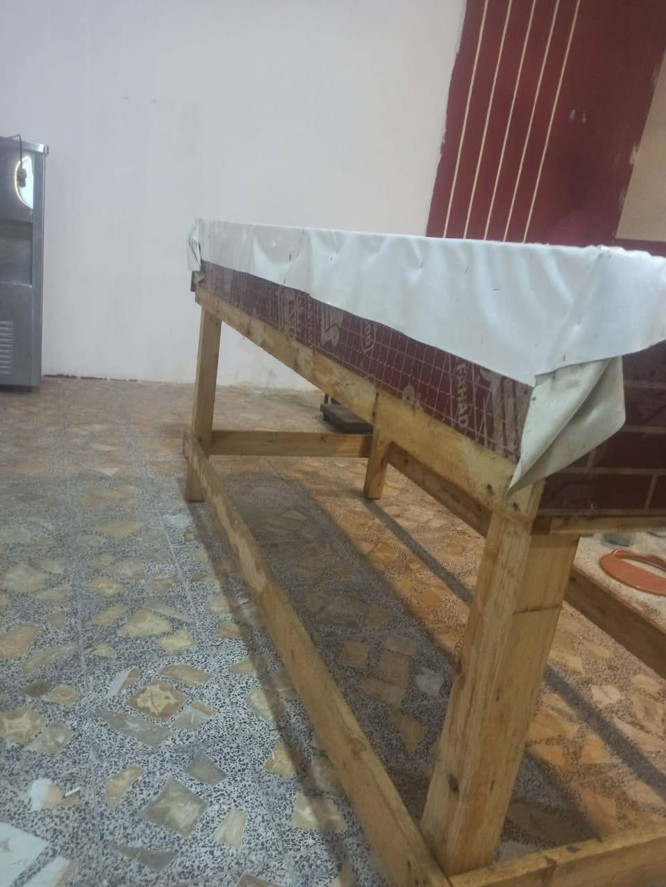حوض سمك للبيع ***********
