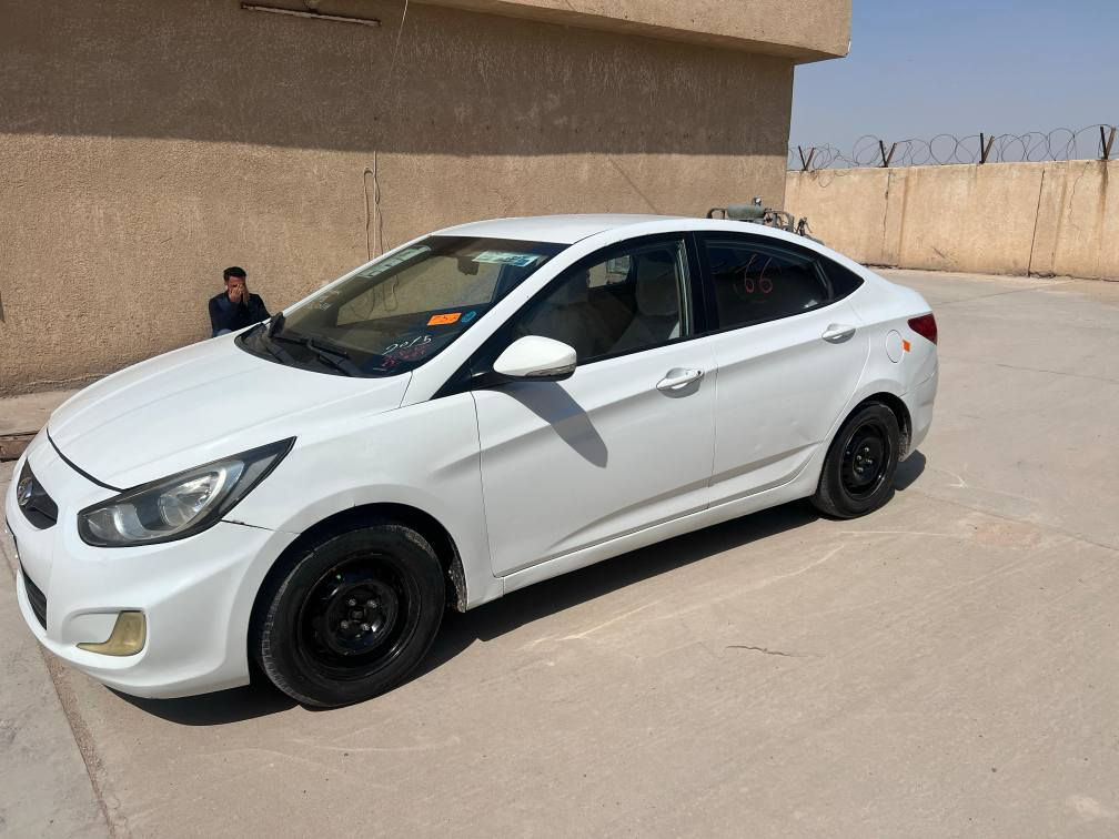 اكسنت خليجي 2015
محرك/ 1600
كير محرك تبريد حداديه مسويلها ادامه عامه  
بيها صبغ مكانات ابيع حزام 
عنوان البصره أبو الخصيب 
السعر 80 بيها مجال 
رقم الهاتف *********** البصرة, العراق
