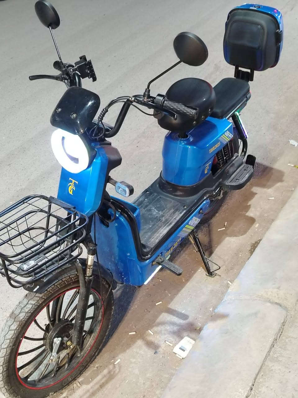 باسكل شحن جديد 5 بطاريات للبيع مستعمل 10 ايام السعر 400 وبي مجال بسيط الاستفسار *********** بهرز
