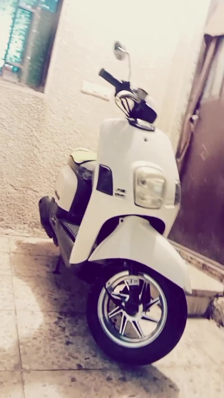 سلام عليكم دراجه بوليس نوزل دراجه مكفوله مكينته ما مفتوحه بيها نقص بس قبق باتري الزغير دراجه خير من الله كله محسن شلعه ومعدل سعرها 650وبيه مجال بسيط عنواني المشتل *********** 🔥✅️
