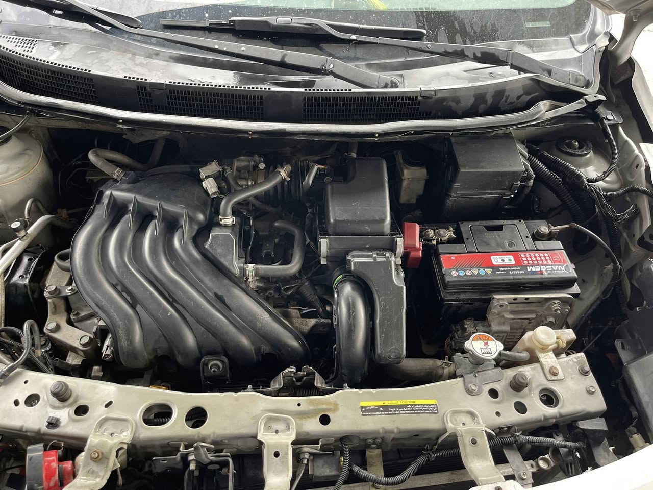 سلام عليكم نيسان سني هندي للبيع ماناقصهة شي كاملة السعر 85 بيهة مجال بسيط مكاني الفلوجة هـ***********
