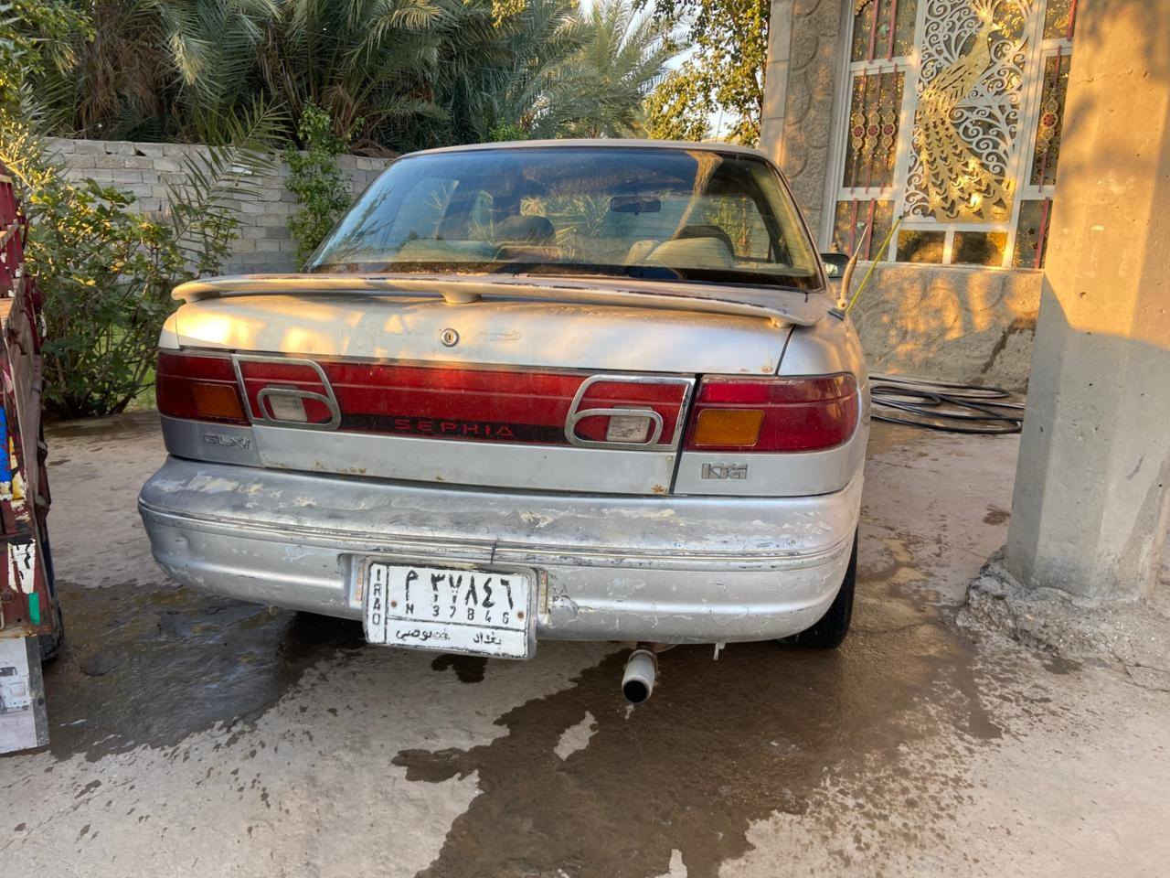 السلام عليكم،، تحيه طيبه للبيع كيا سيفيا مؤديل 1994 بلاديه ومال جناي رقم بغداد سنويه مججدده كير عادي محرك مفتوح كير ومحرك وصدر وكهرباءيات وتخم تاير كله نضيف سياره بحاله جيده السعر ٢٧ وبيهه مجال العنوان واسط الزبيديه ***********،، ***********
