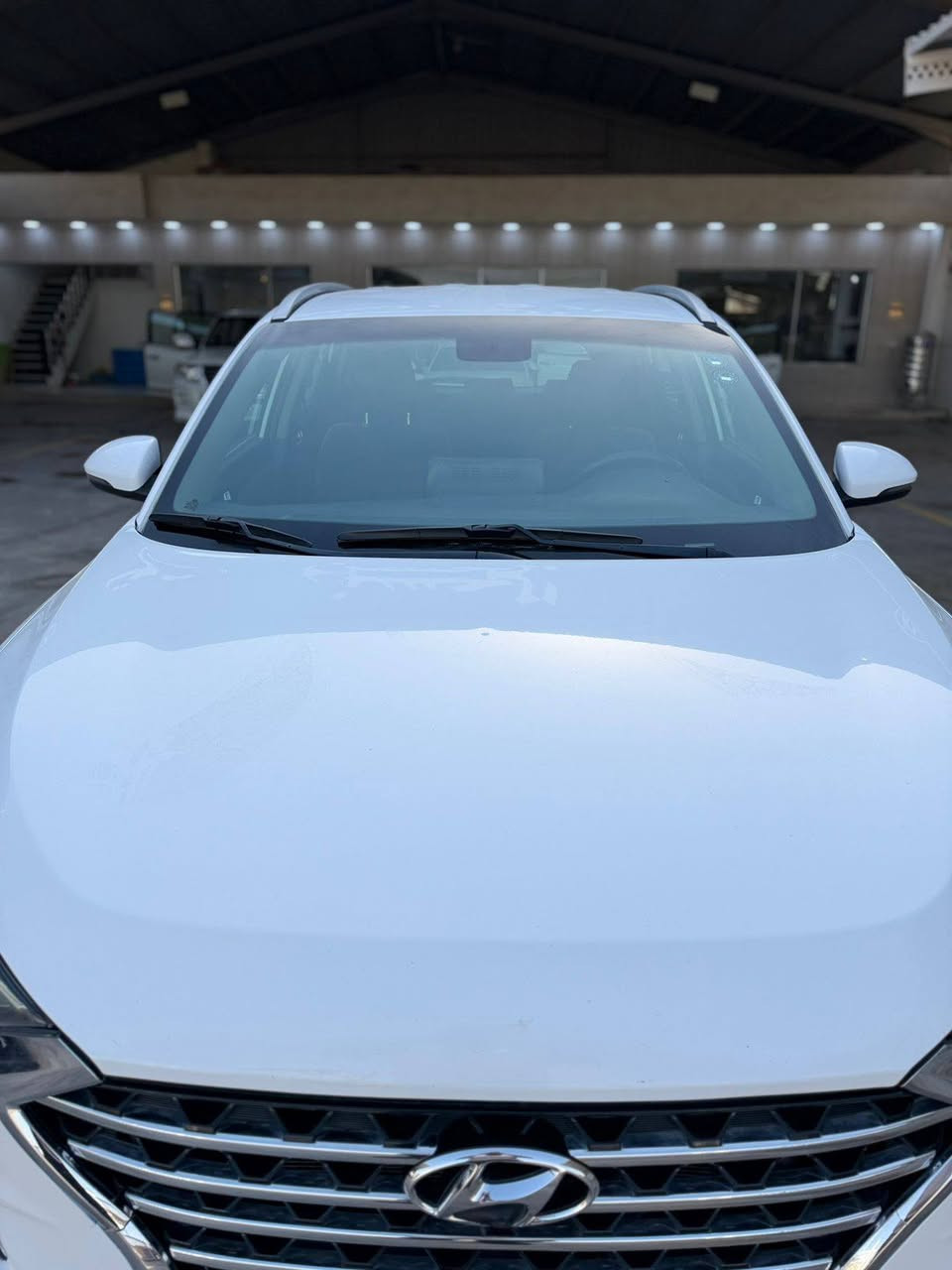 الحسن لتجاره السيارات
العنوان واسط الزبيديه 

توسان 2020 جيكي 
كشنات 2 كهرباء 
مري شفط 
لد امامي خلفي 
بصمه تشغيل
ماشية 81حقيقي
رقم وسنويه مجدده لغاية 2031

السعر 207$ مجال بسيط

***********
