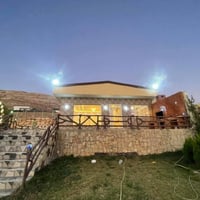 مزرعة • ٢٠٠٠م • مسبح