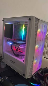 تجميعة نضيفه • رايزن 5 5500 • NVMe 1TB