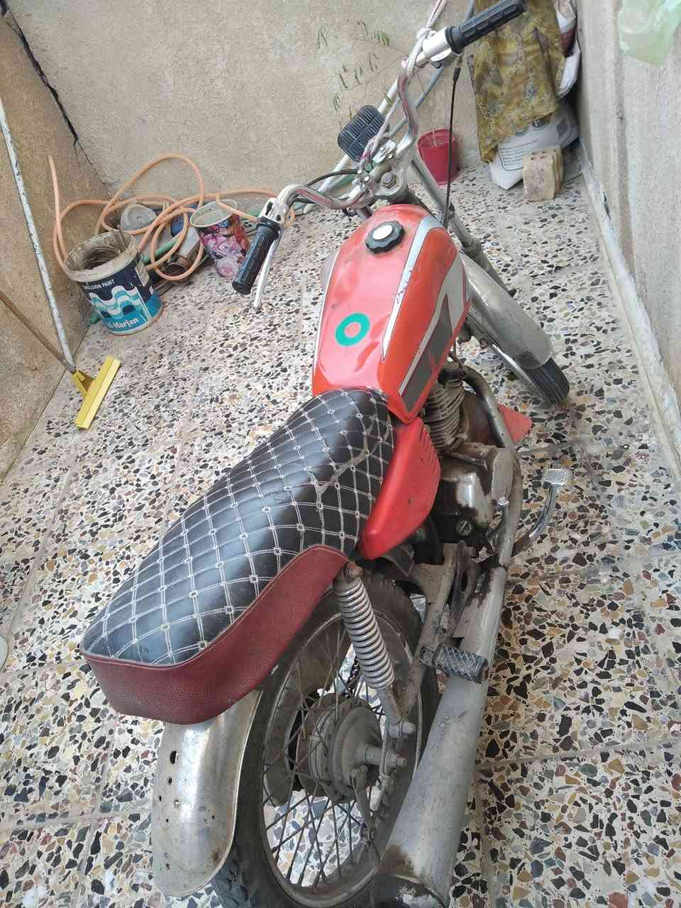 عندي اربعه كير كلك تشتغل عوزه ترتيبات رايدها 150 وشراي يدلل ***********
