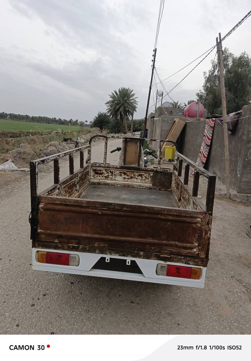 سلام عليكم ستوته للبيع كلك كلك محرك جديد شاصي مكفول كهربائيات كلهه شغاله السعر700 رقم التلفون***********
