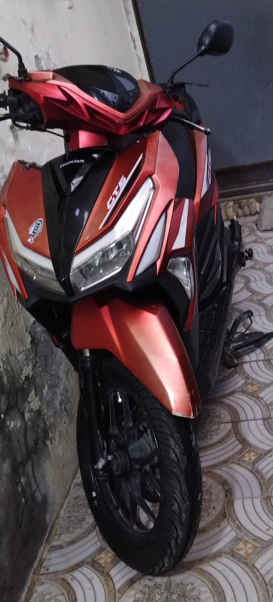 سلام علیکم للبيع دراجه Gts
مكينه 150 
دراجه تخبل شلعه معدل حلوه مناقصها شي بس باتري 
دراجه نص هندر تشتغل مكاني بغداد الدوره السعر 450الف وشراي يشلع عيوني
*********** واتساب فقط  اورقها منفيسها كامل
