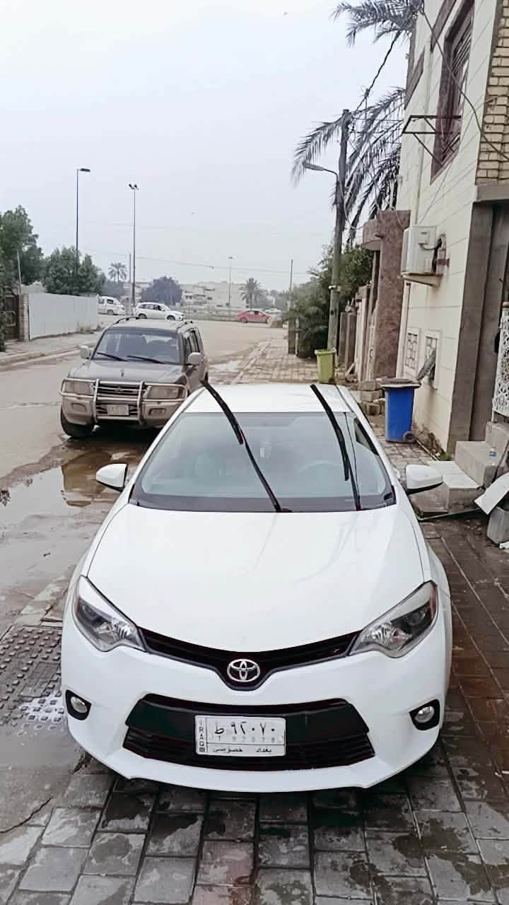 كورلا 16
حادث كما موضح أمامك 
سعرها 110 
مكانها بابل 

‭***********‬
فقط اتصال 
ماشيه 125
