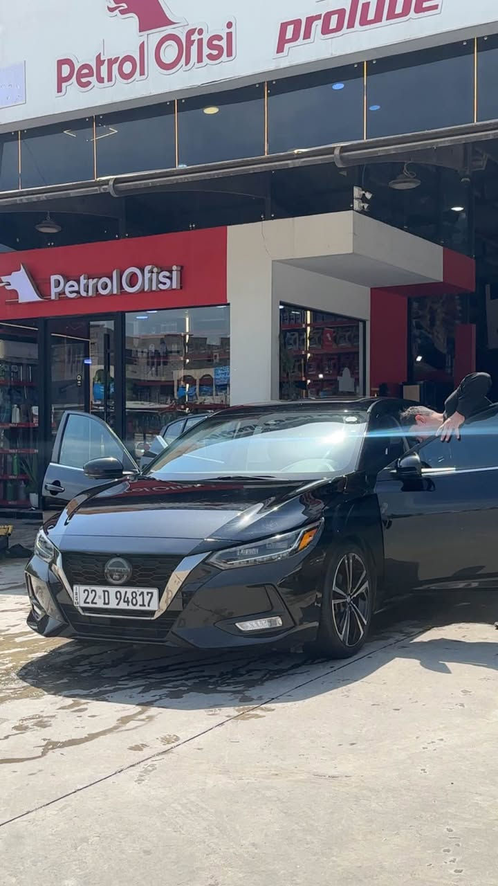 nissan sentra 2023 SR 
نيسان سنترا 2023 فئة SR 
📍فول موصفات 
📍رادار امامي
📍رادار خلفي
📍حساسات امامية و خلفية
📍نقط عمياء 
📍مثبت سرعة 
📍تنبيه الخروج عن المسار
📍نظام سماعات bose
📍خمس كامرات 🔥
📍فتحة سقف 
📍كشنات هيتر🔥 
📍ستيرن هيتر🔥
📍كشنات جلد 
📍ويل ١٨ 
📍لايت زينون رياضي 💎
📍 بصمة 
📍شاشة carplay 
السيارة ماشية ٣٨ الف km ⏫⏫
حادث السيارة موجود بالصور ضررها كلش خفيففف🔥
كير و محرك شرط 🔥
سعر بالخاص ☎️ موصل, نينوى


**إذا كنت صاحب هذا الإعلان وتريد حذفه لأي سبب، رجاءا أرسل رسالة إلى الدعم الفني**