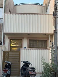 البيت الاعظمية الضباط • ١٠٠م • ٣ غرف