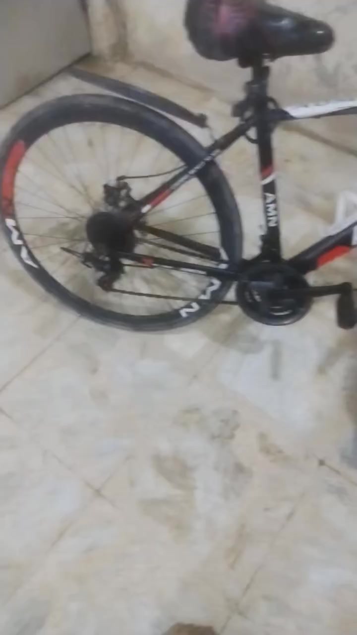 السلام عليك باسكل c700نضيف 80/100 جيوره شغاله بريت امامه خلفي السعر 70 وبي مجال المكان بغداد مدينه الصدر حي طارق


**إذا كنت صاحب هذا الإعلان وتريد حذفه لأي سبب، رجاءا أرسل رسالة إلى الدعم الفني**