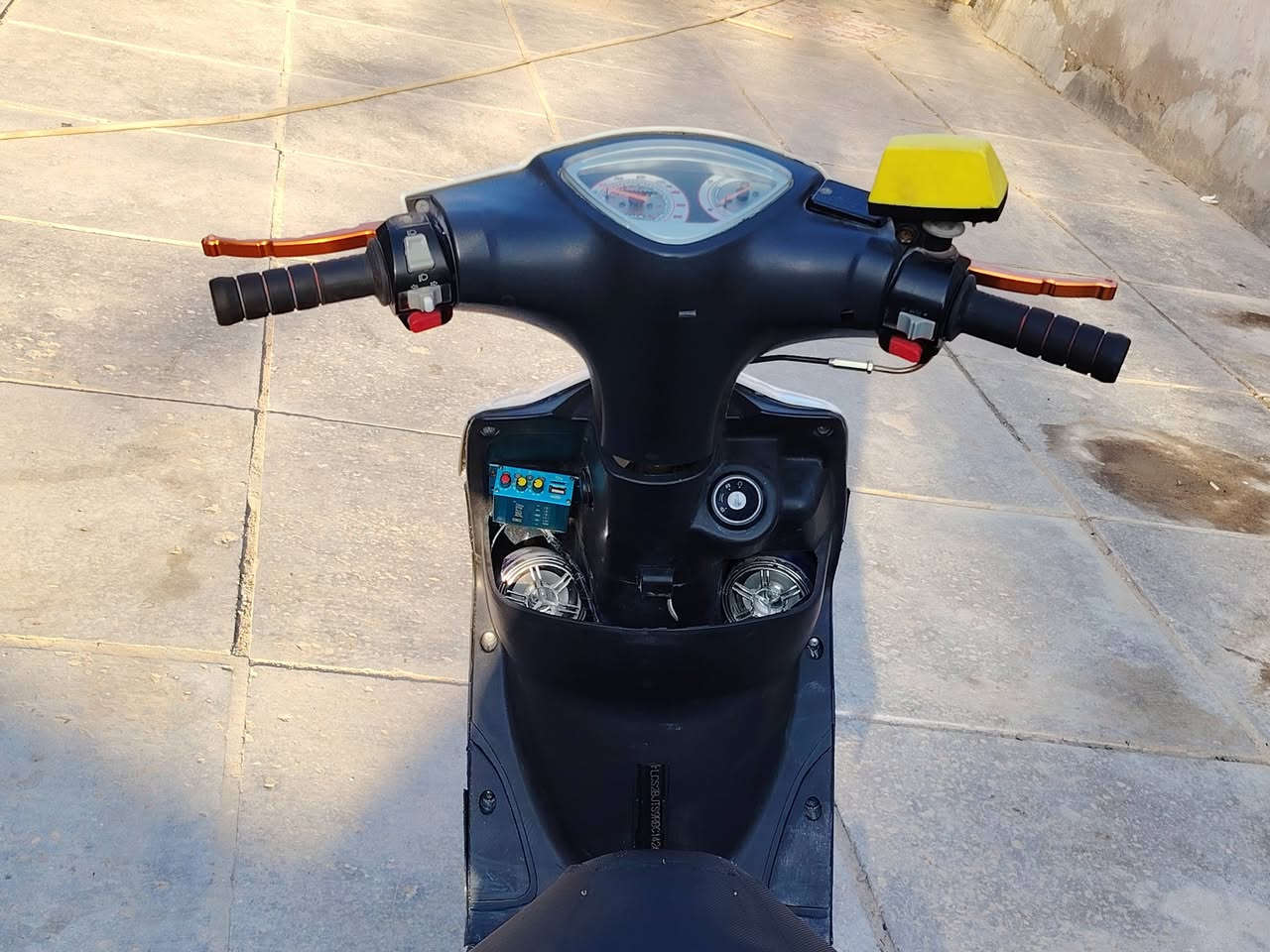 السلام عليكم دراجه ماكس للبيع
دراجه نضيفه كربائياتها كلها شغله بيها ام بي ثري مكينه مفتوح السعر خاص او راسلني واتساب ***********
