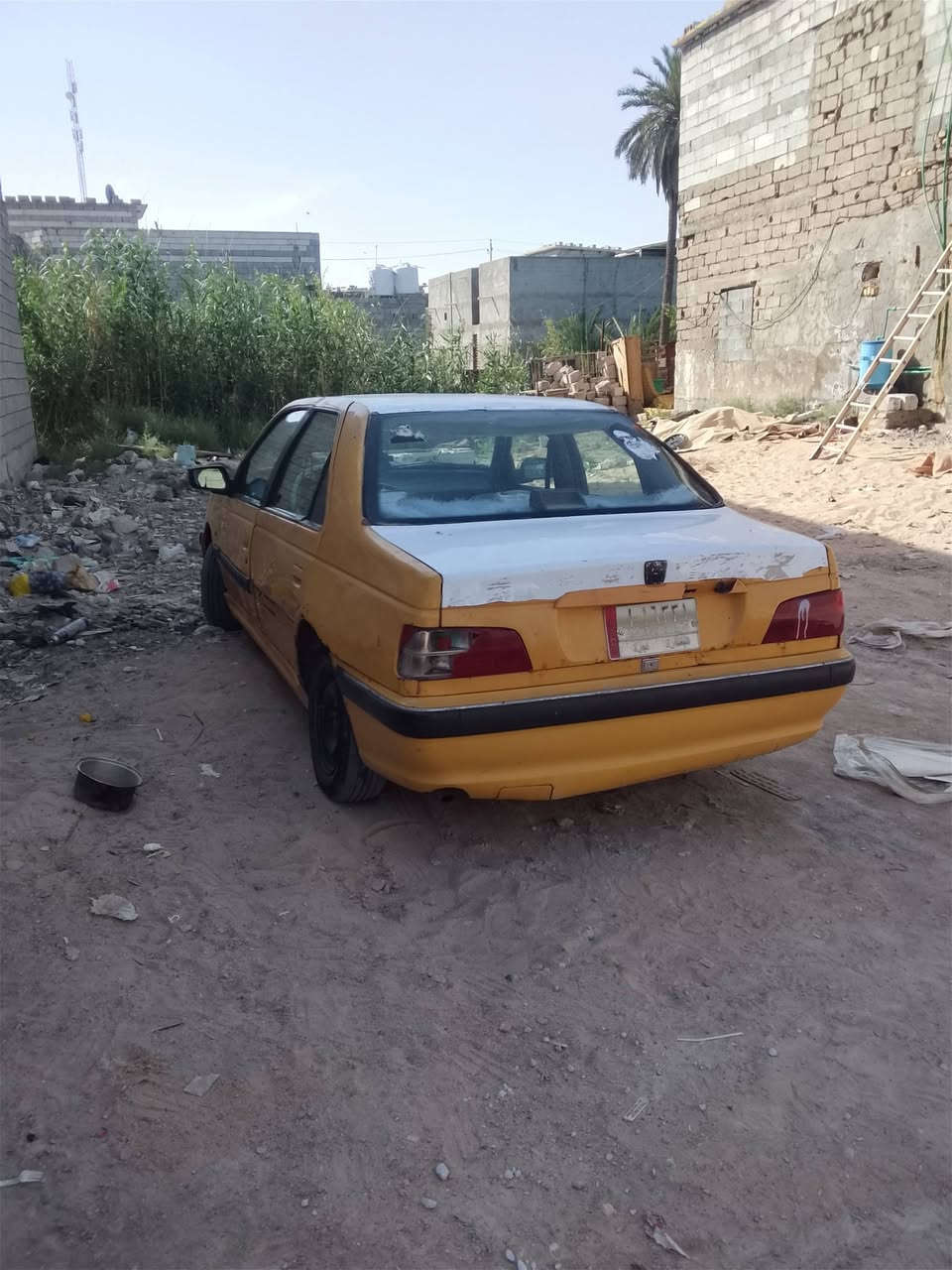 السلام عليكم بيجو بارص البصره صاحب السياره موجود يعني تحويل السنويه منتهيه السياره ضلت تكطع وطفت ابيعه طافيه لتكلي شبيه المكان البصرة المشراك السعر 15 بيه مجال قليل كلش        *********** وذا مراوس عادي حسب القناعه
