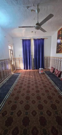 النجف شارع المطار • ١٠٠م • ركن على شارعين