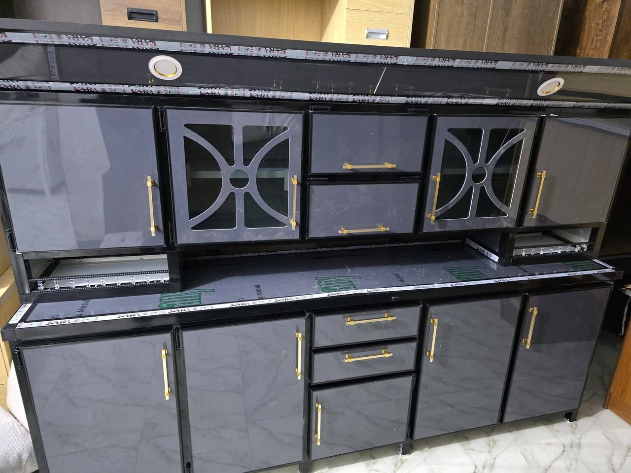 كاونترات  جديد غير مستعمل  ..
الموجودات بتاريخ  ٦  /  ٢  يوم الجمعه 
العنوان بداية فرع ابو الماش الجهه اليسار مقابل افران ومعجنات الحوراء ومقابل صيدلية عبدالرحمن..
***********
***********  وات ساب
