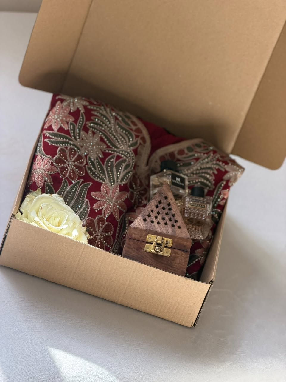 عرض عيد الأم 
مخور العيد 
او الگلابية عطوور ميني ومبخرة ب ٢٥ 🎶🙈
الالوان والقياسات حسب الطللب ❤️


**إذا كنت صاحب هذا الإعلان وتريد حذفه لأي سبب، رجاءا أرسل رسالة إلى الدعم الفني**