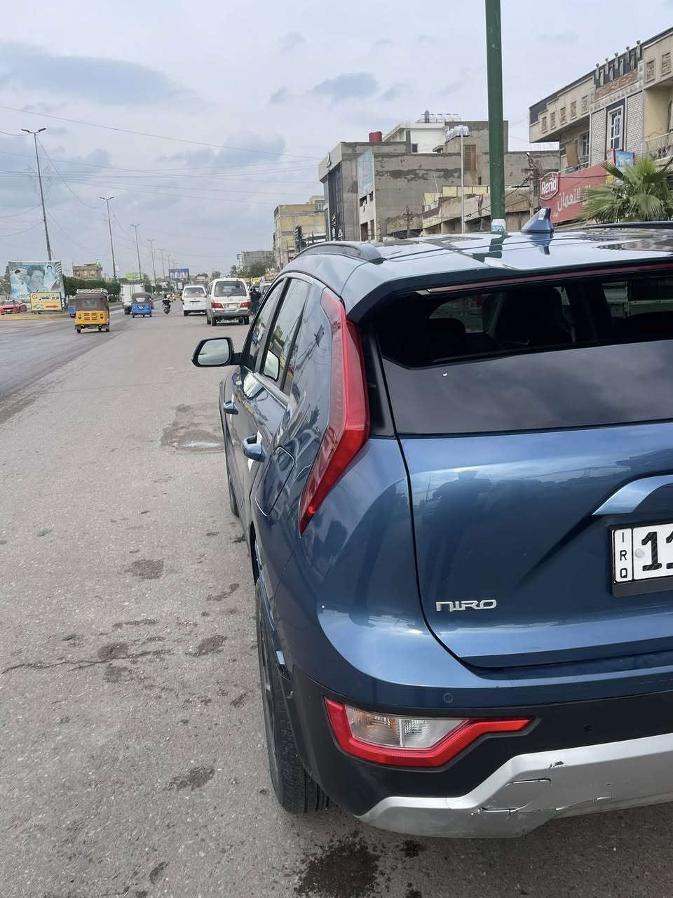 سلام عليكم 
كيا نيرو 24 
حادث بابين السايق والي وراه مبدلات نفس اللون بجم كبس ابد ما ملعوب بي 
تخم تاير مبدل جديد 
صدر حدادية كلهة شرط 
السيارة جديدة بمعنا الكلمة ماشية 26 الف 
اللون بحري  
السيارة بسمي تحويل ثاني يوم 
السعر مناسب 
اتصل وبيك خير وتدلل ***********  /  ***********
