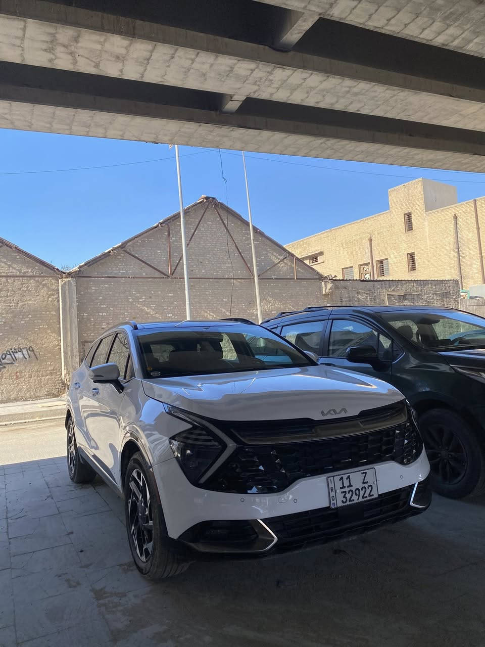السلام عليكم
كيا. سبورتج 2023
برستيج اعلى فئه بالسبورتج
فول مواصفات واحد على واحد
بنورما 
بصمه
جلد
 اربع كامرات
تحكم مقاعد
تبريد تدفئه كشنات
تبريد اتدفئه ستيرن
خزم ميموري
رادرارات  من جميع الجهات
حساسسات امامي خلفي
جنطه كهرباء
رادار جانبي 
رادار امامي
رادار خلفي 
السياره  بعد بيه هواي مواضفات
بيه فقط شبرين  بالبنيد صبغ وشبر بجاملغ والباقي كفاله عامه
بدون اي دواخل
محرك 2500 
ماشيه 17 الف فقط 
مكان بغداد الكراده 
السعر216 وبيه مجال
***********
