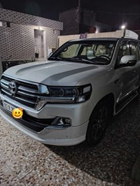 للبيع او مراوس 2021 ثمانية سلندر لاندكروز موديل 2020 ساز باب اول رقم ب...