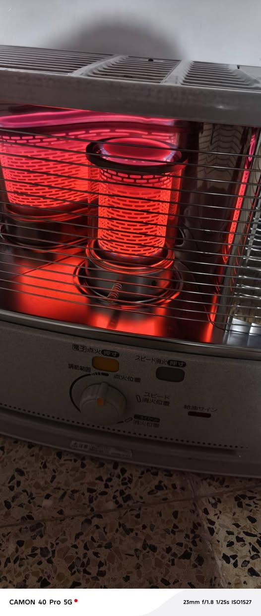 السلام عليكم ورحمة الله وبركاته،،بالنظر لبرودة الجو القارص،،لازال لدينا صوبات نفطيه ياباني بالات ((ام البكره)) حجم الصالون الكبيره والحجم  الصغيره ،نظيفات جدا جدا وبنسبة من 95 ال 99 % )) اقتصاديه وأمان وضمان لا دخن ولا رائحه ولا لهب  وبأسعار مناسبه وبمقدمه 25 وقسط 25 بالشهر ،، الي يرغب بالشراء الاتصال على الأرقام *********** و***********،، لان عل النت غير موجود،  محل ابو احمد (قرية شكرا، مقابل مسجد العميري )  والله محيكم /تحياتي،،،،،،،
