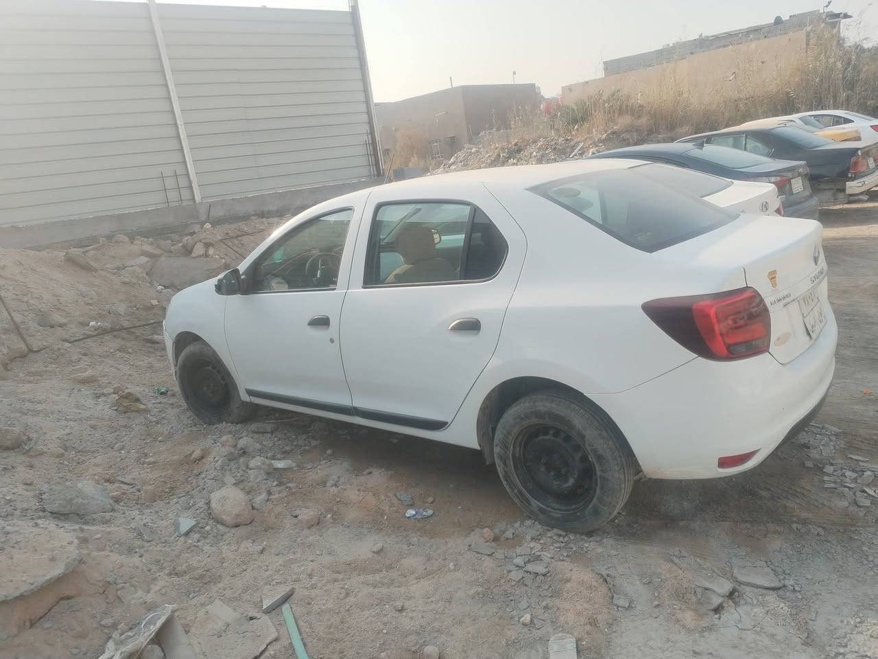 رينو سيمل 2020
كفاله ماعده الجاملغ الامامي صحفة السايق بي بارد
لباقي كله كفاله السعر 88وبيه مجال ولشراي يتصل
***********
