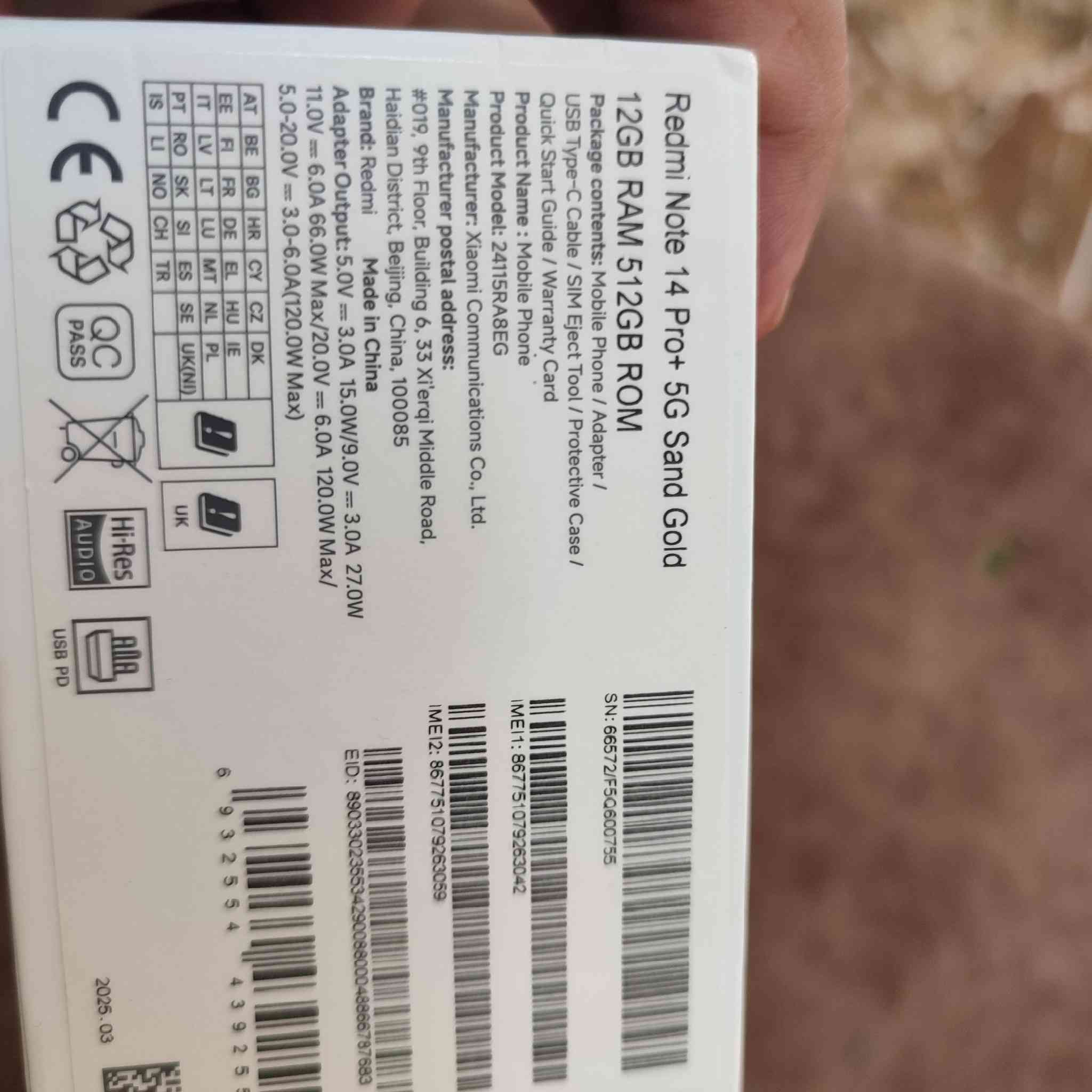 ريدمي برو بلص 14 4G مستخدم كلش قليل أحسبه بالباكيت ومشحون جم مره ***********
