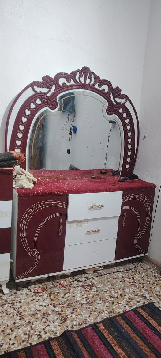 سلام عليكم غرفه تركيا لبيع بس بدون جربايه  السعر 300 بيها مجال  العنوان الحمزه الشرقي يراسلني خاص


**إذا كنت صاحب هذا الإعلان وتريد حذفه لأي سبب، رجاءا أرسل رسالة إلى الدعم الفني**