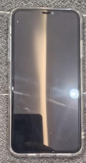 السلام عليكم ايفون 11 برو ماكس سعر 200
ذاكره 256 
بطاريه 100
مبدل شاشه و بطاريه 
شاشه اصليه 3 خيارات 
الجهاز ما بي اي تعليك  ولا شخط نضافته 100
عنواني بغداد الجديده  رقم الهاتف يوجد واتساب ايضن ***********
