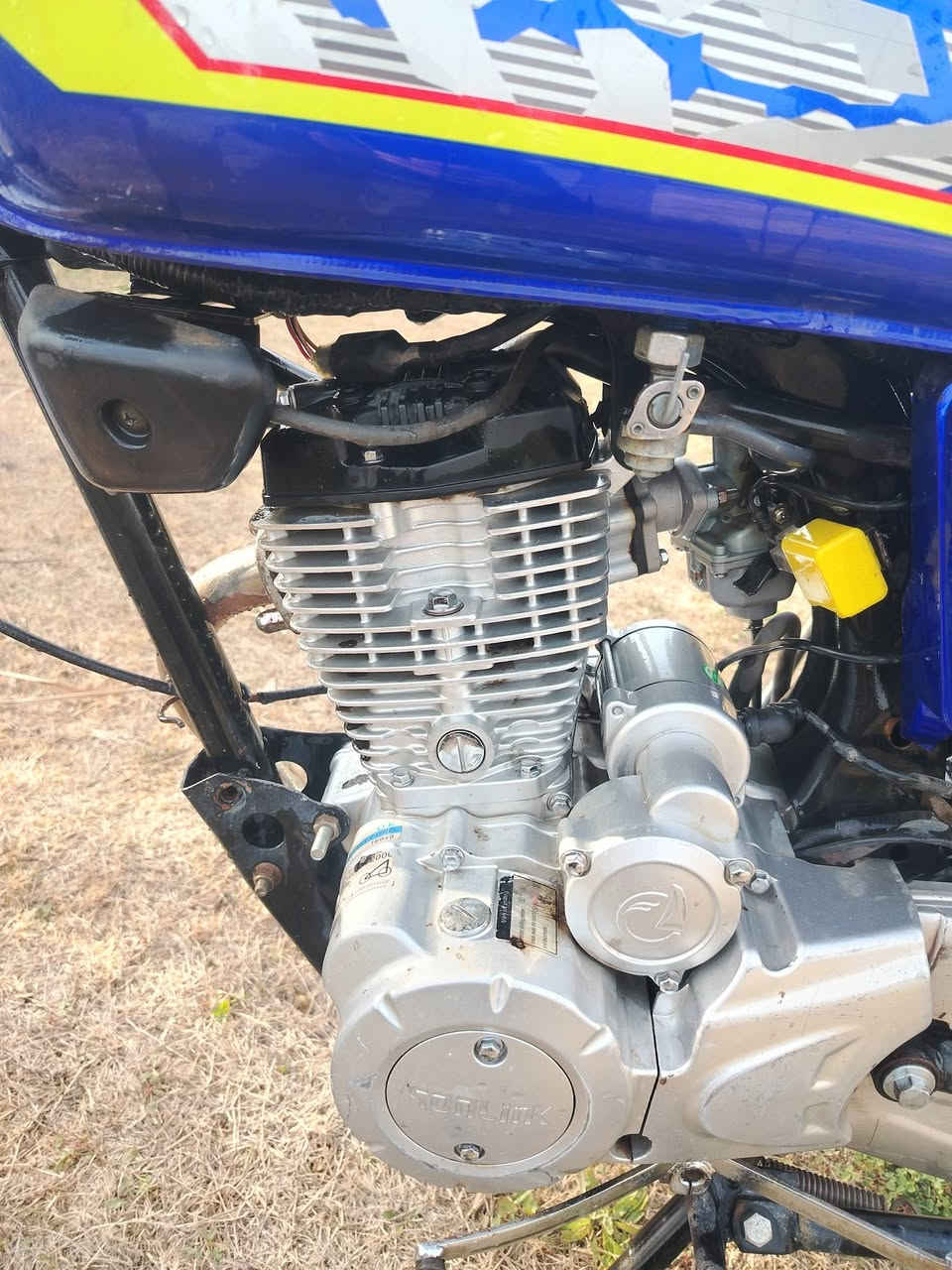 سونك 24اوراق اصولي كهربائيات كلها شغاله سلف هندر كلهه شغالة مكاني بغداد اليوسفية السعر ٦٠٠ وبيه مجال
*********** #واتساب
