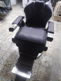 كرسي للبيع بسعر مناسب جدا.. 07712119949