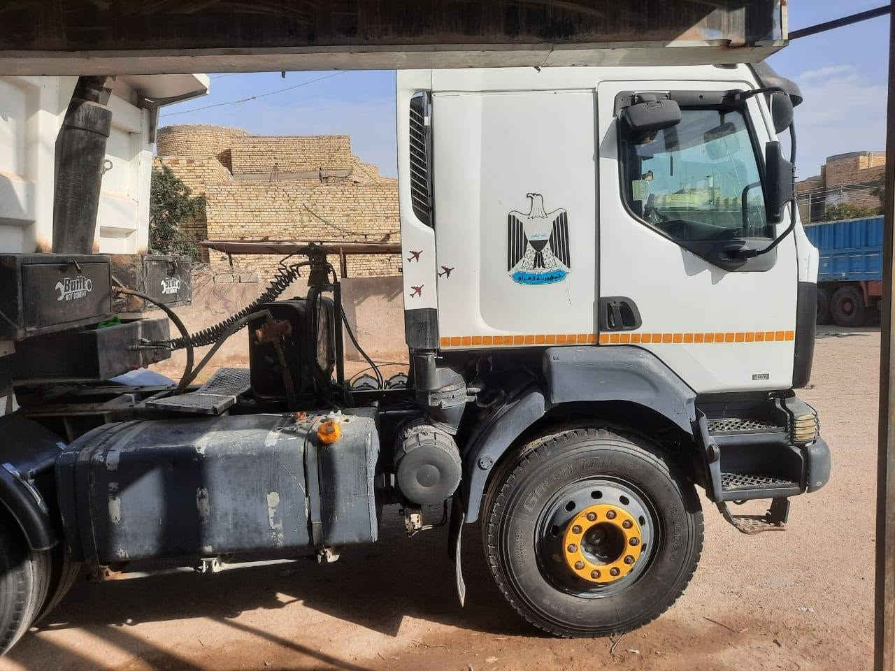 للبيع⛔⛔⛔
رينو مواصفات دولة بم ونوزل اصل حجم 400 راس تريله سكس مجموعة جي اف تخم تاير كير حصيرة حجم 221 شاصي مكفول رقم واسط انكليزي بالسنويه راس قاطرة ونصف مقطورة قلاب السنوية لل 28
ارجو استفسار اتصل على الرقم  ***********
***********
