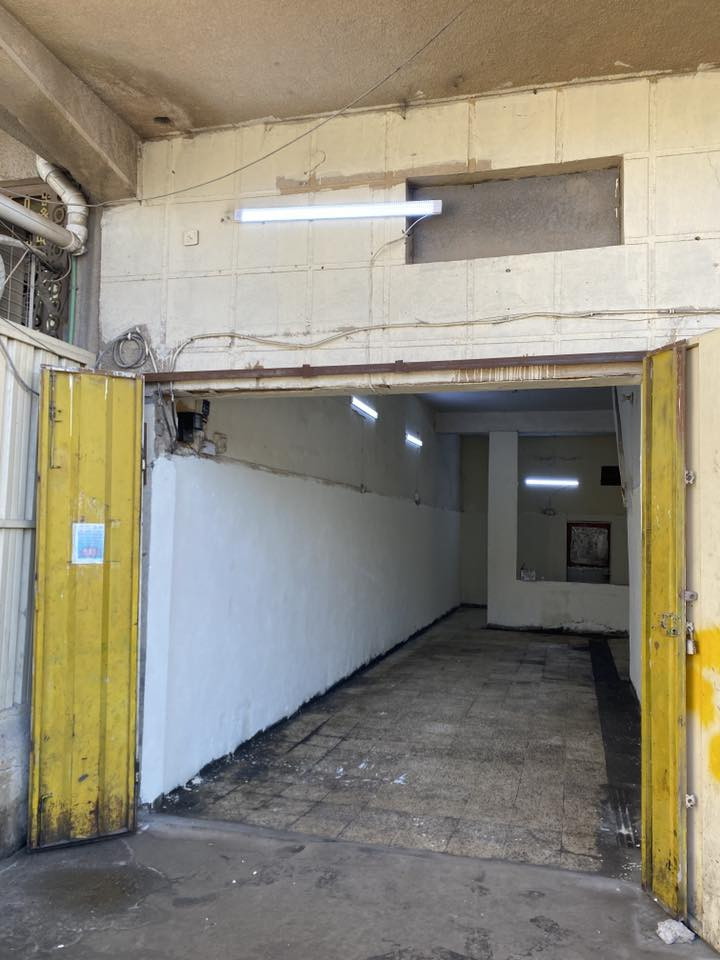 السلام عليكم
محل للأيجار موقعه علشارع كراج الاسدي مقابيل ابو عمر البنجرجي نظيف وكامل ومرتب من كل النواحي 
للأستفسار: ***********
